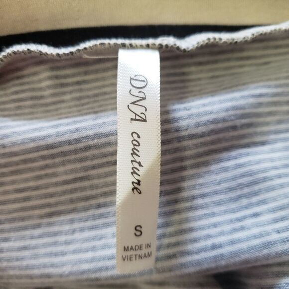 DNA Conture Skirt - Picture 3 of 4